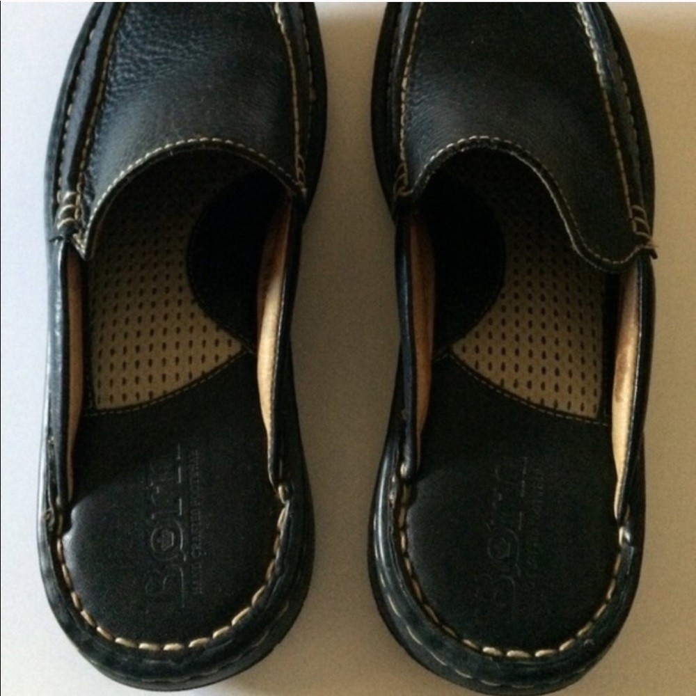 Men's BORN Black Leather Slip-On Shoes Size 9